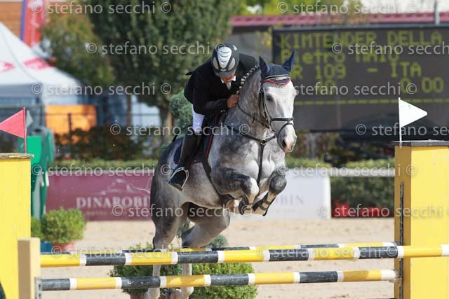 MAIO_KIMTENDER_GIO CAV 2011_SS3_0644.jpg